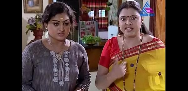  Chitra Shenoy mallu Cini Serial Aunty